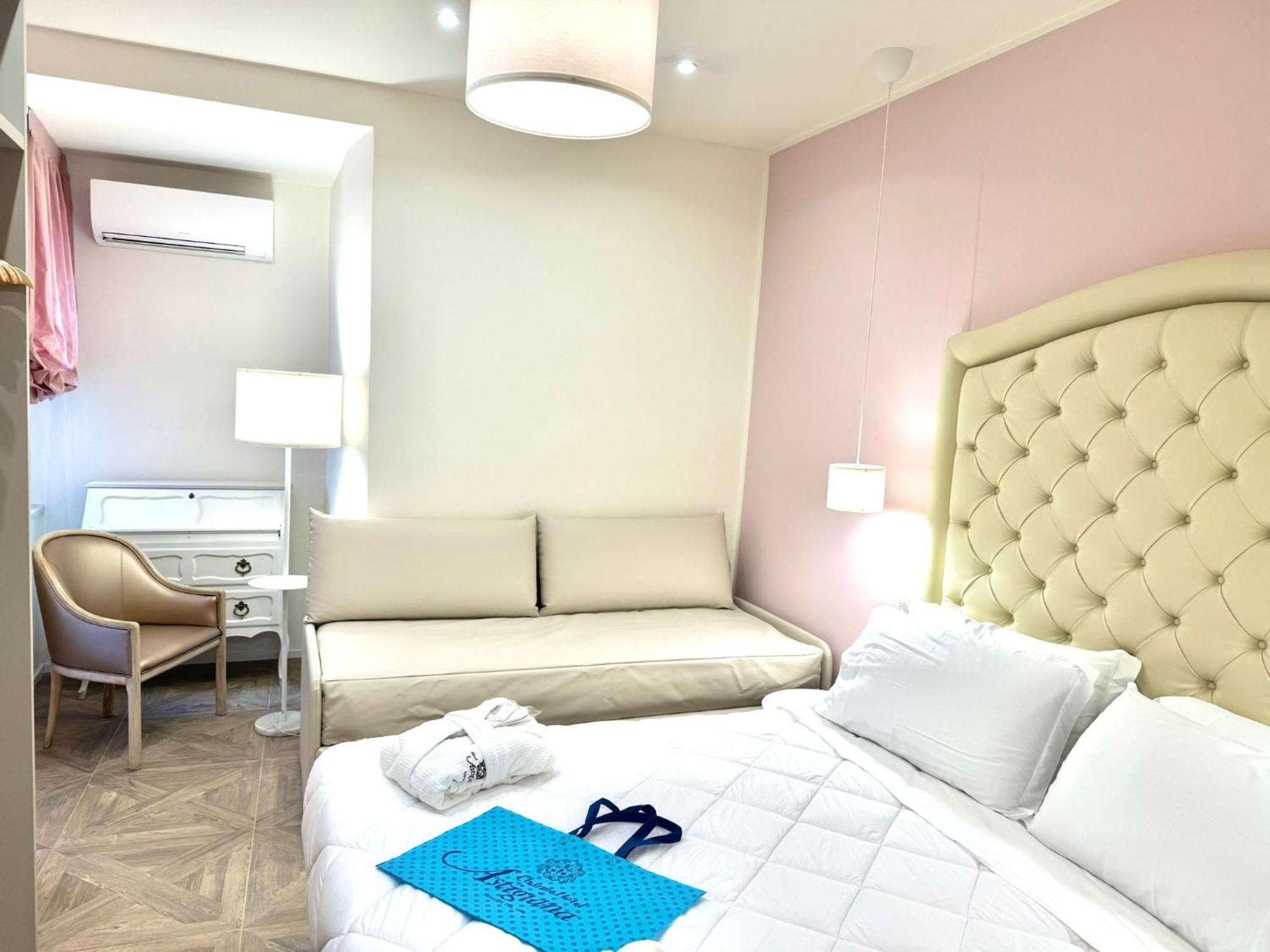 Hotel Astigiana & Appartamenti Varazze Eksteriør billede